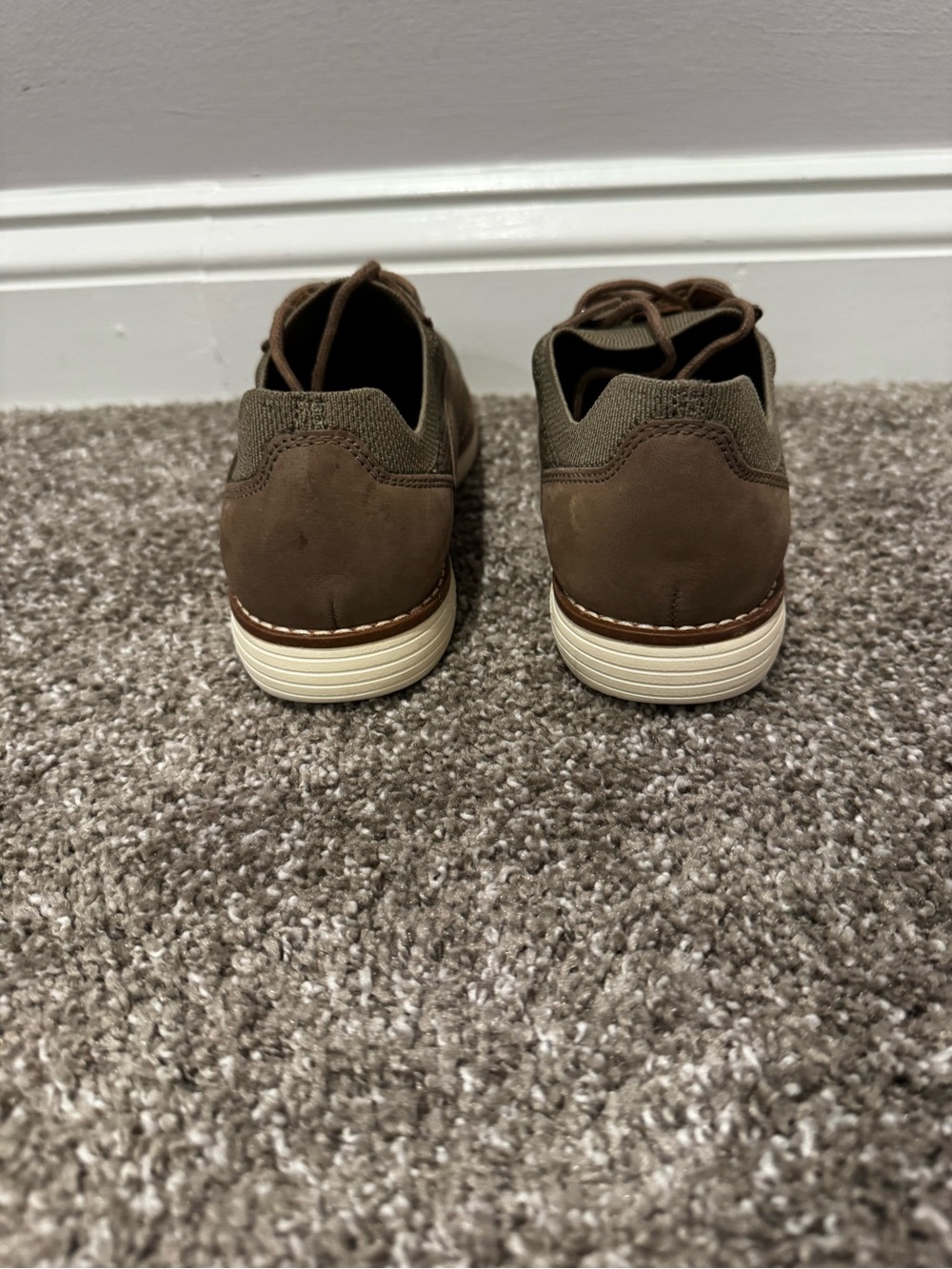 Johnston & Murphy Boys Brown Knit Dress Shoes - Picture 6 of 6
